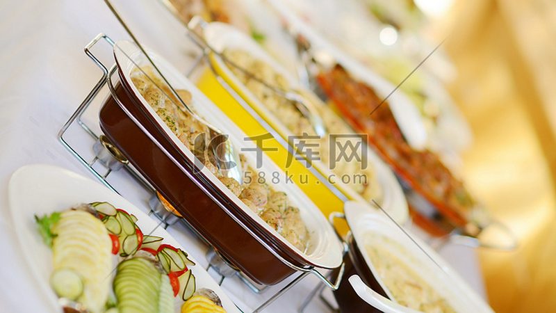 北京餐饮加盟店铺选址：如何规避风险，把握机遇**
