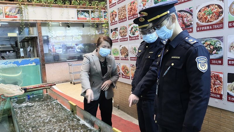 根据以上挑选标准，以下为您推荐几款家用饼干机品牌：